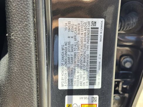 Certified 2025 Honda Civic Sport image 30