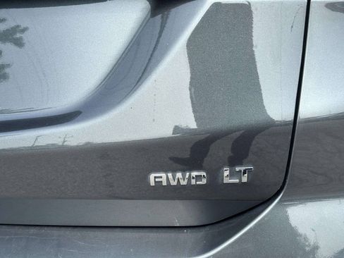 Used 2018 Chevrolet Equinox LT AWD/4WD image 22