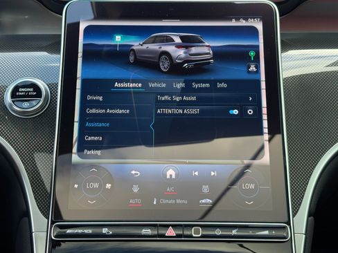 Used 2024 Mercedes-Benz GLC 43 AMG 4MATIC image 37