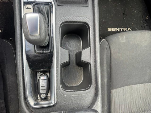 Used 2020 Nissan Sentra SV w/ Trunk Package FWD image 15