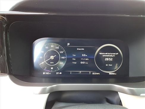 Used 2023 Kia Sorento SX image 14