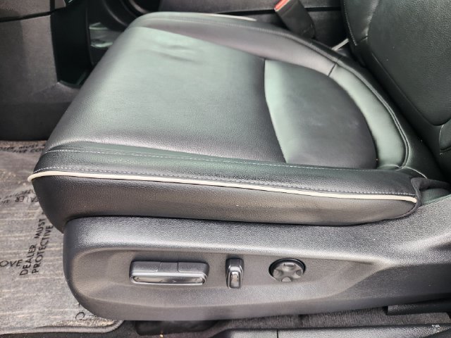 Used 2025 Honda Odyssey Touring image 25
