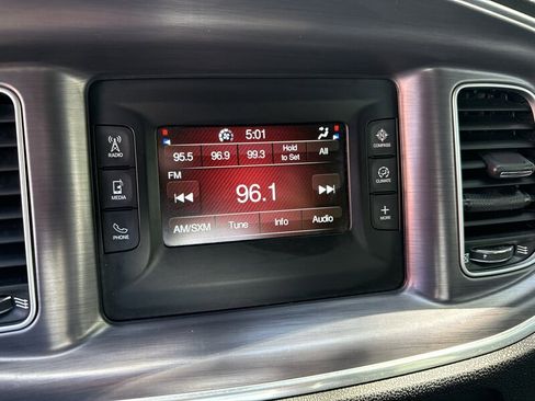 Used 2015 Dodge Charger SE w/ Popular Equipment Group AWD/4WD image 34