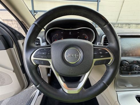 Used 2014 Jeep Grand Cherokee Laredo w/ Quick Order Package 23E RWD image 35