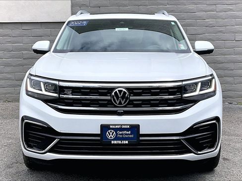 Certified 2022 Volkswagen Atlas SEL Premium AWD/4WD image 2