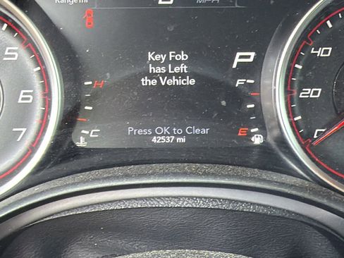 Used 2023 Dodge Charger SXT image 30