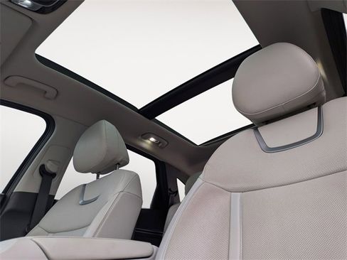 Used 2022 Hyundai Tucson Limited image 24