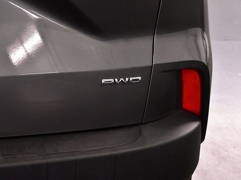 Used 2022 Ford Escape SE w/ SE Sport Appearance Package AWD/4WD image 13