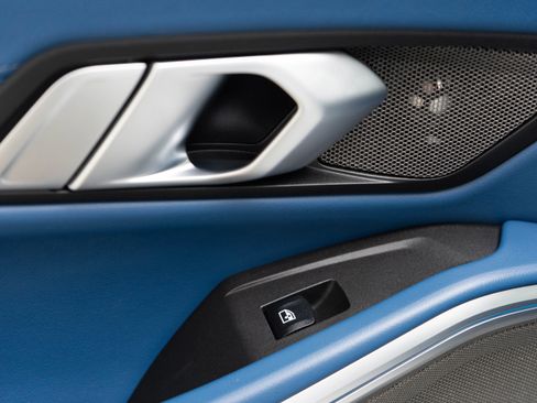 Used 2023 BMW M3 w/ M Carbon Exterior Package image 29