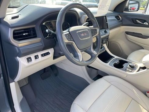 Certified 2021 GMC Acadia Denali w/ Denali Technology Package FWD image 15