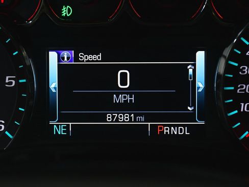 Used 2017 GMC Yukon SLT w/ Open Road Package image 21