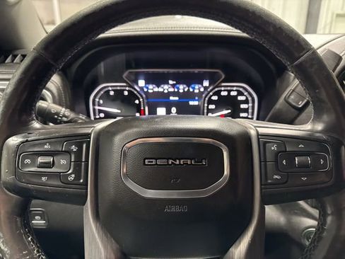 Used 2020 GMC Sierra 2500 Denali w/ Denali Ultimate Package image 16
