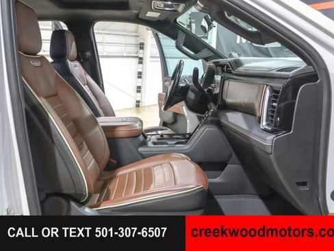 Used 2024 GMC Sierra 2500 Denali Ultimate AWD/4WD image 50