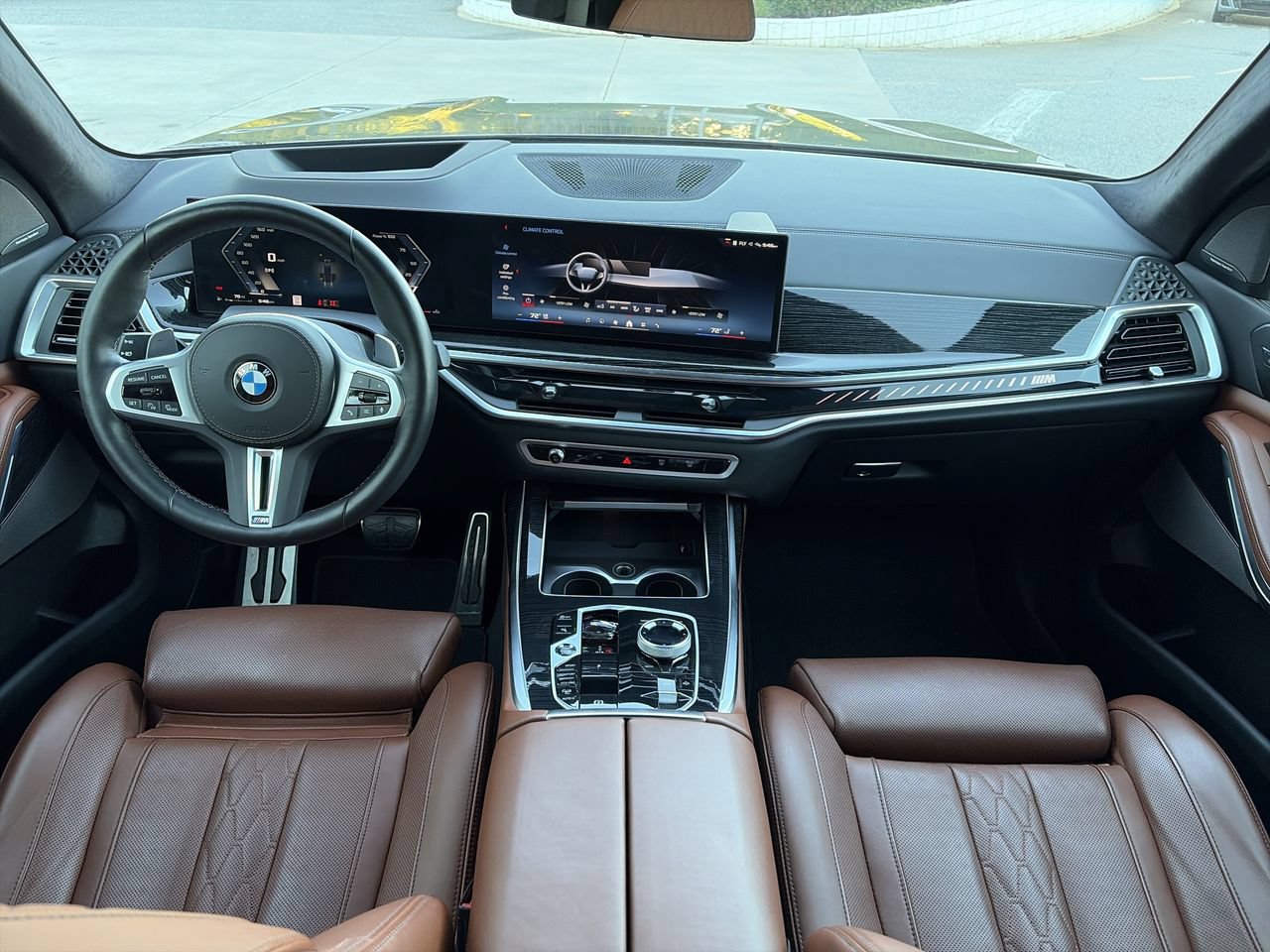 Used 2026 BMW X7 M60i AWD/4WD image 29