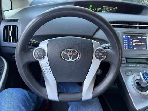 Used 2013 Toyota Prius Two FWD image 25