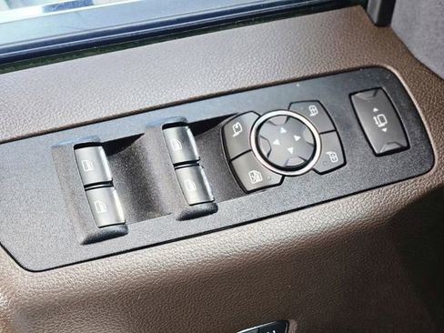 Used 2022 Ford F250 King Ranch w/ Chrome Package AWD/4WD image 21