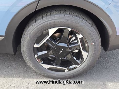 New 2026 Kia Sportage S image 8