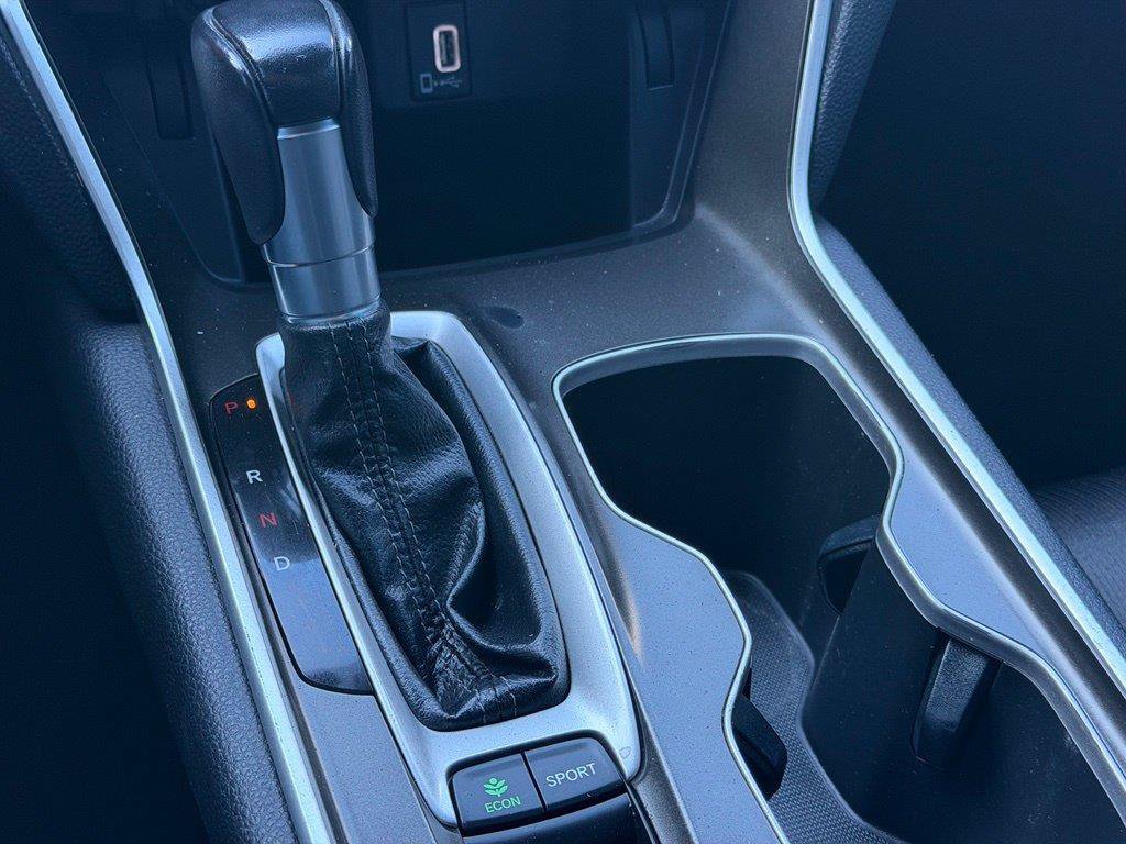 Used 2018 Honda Accord Sport image 18
