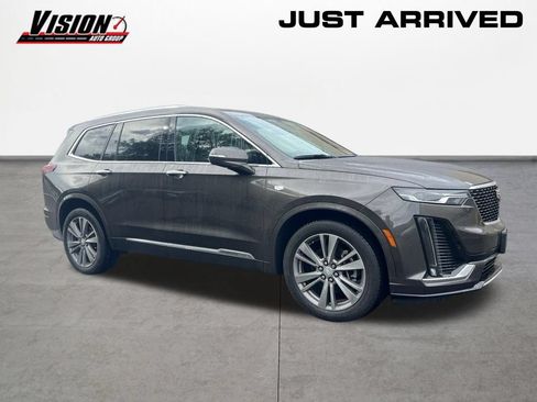 Used 2020 Cadillac XT6 Premium Luxury FWD image 4