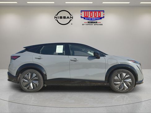 Certified 2024 Nissan Ariya AWD image 2