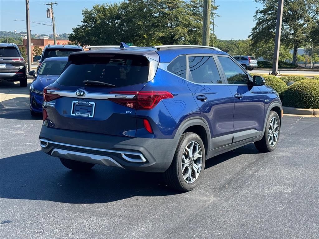 Certified 2021 Kia Seltos EX AWD/4WD image 3