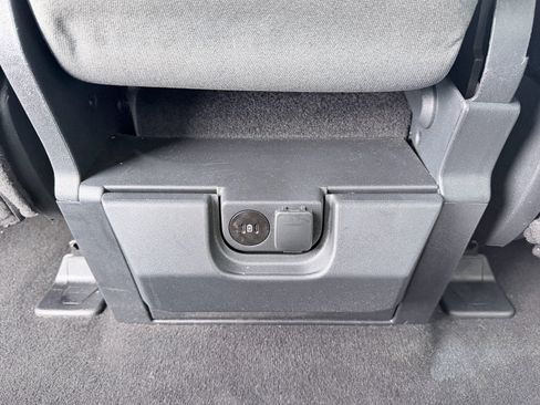 Used 2024 Ford F350 XLT image 32