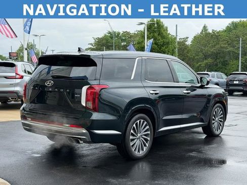 Used 2025 Hyundai Palisade Calligraphy AWD/4WD image 3