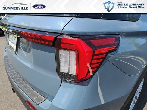 New 2026 Ford Explorer Active w/ Active Comfort Package RWD image 37
