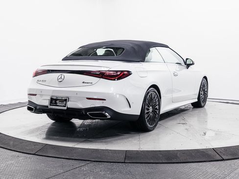 Used 2024 Mercedes-Benz CLE 450 4MATIC Cabriolet image 34