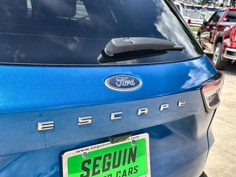Used 2021 Ford Escape SE FWD image 29