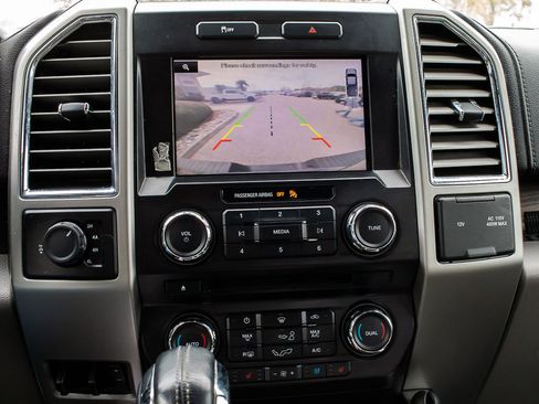 Used 2015 Ford F150 Lariat w/ Equipment Group 501A Mid image 21