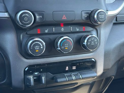 Used 2023 RAM 1500 Big Horn AWD/4WD image 9