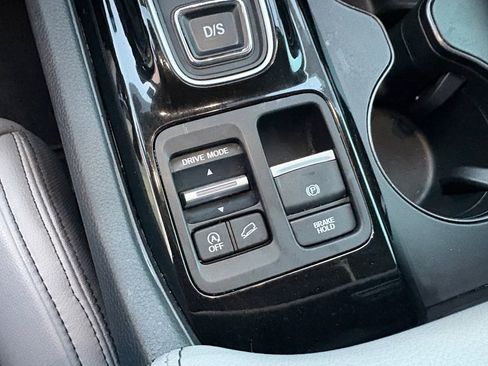 Certified 2024 Honda Pilot EX-L image 23