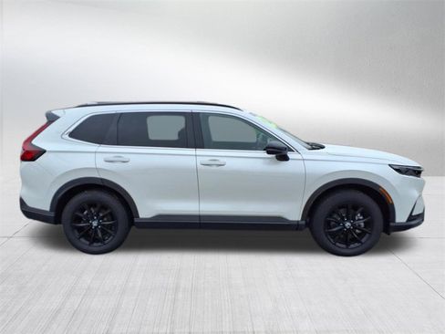 Used 2025 Honda CR-V Sport image 3