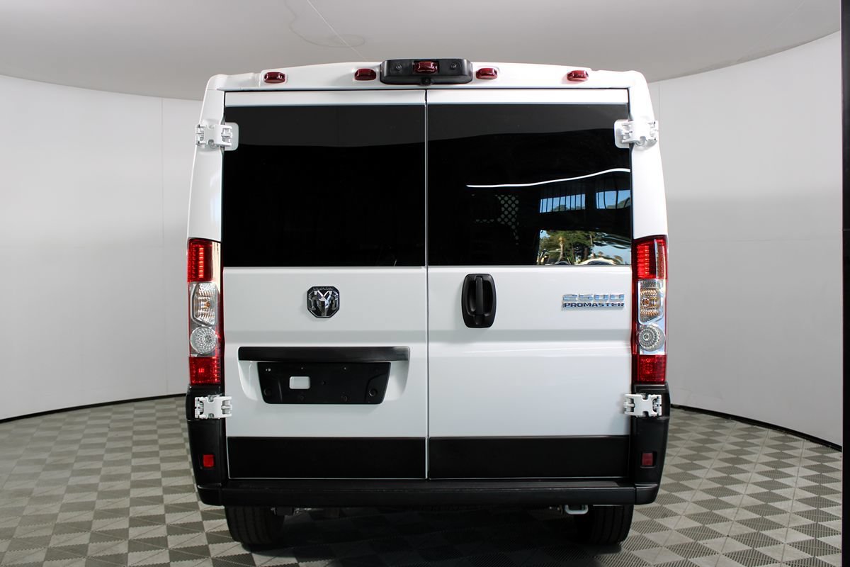 Used 2025 RAM ProMaster 2500 w/ U-Haul Equipment Group FWD image 28