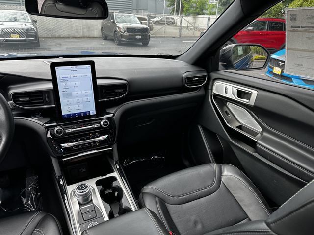 Certified 2023 Ford Explorer ST w/ Equipment Group 401A AWD/4WD image 17