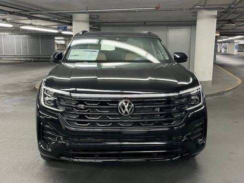 New 2026 Volkswagen Atlas Cross Sport SEL R-Line image 32