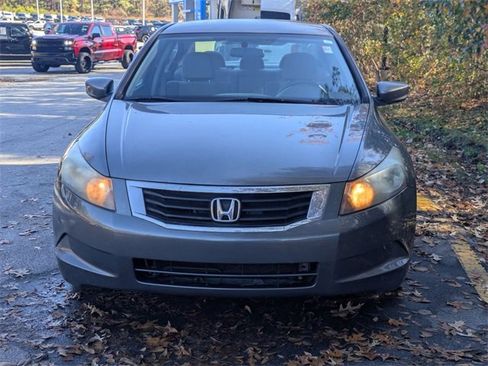 Used 2010 Honda Accord LX-P image 6