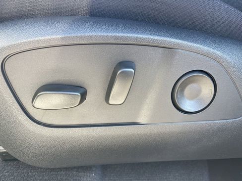 New 2026 GMC Acadia Elevation image 11