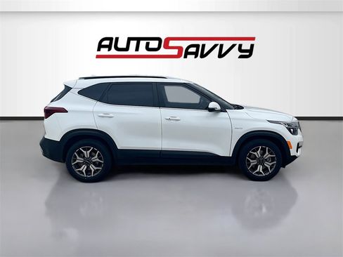 Used 2023 Kia Seltos EX image 8