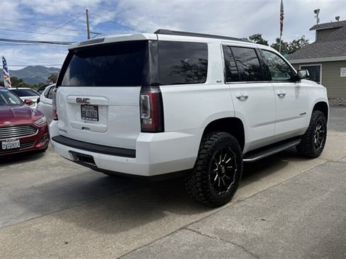 Used 2020 GMC Yukon SLT AWD/4WD image 3