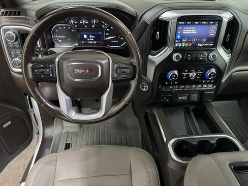 Used 2022 GMC Sierra 2500 SLT w/ Texas SLT Premium Package AWD/4WD image 14