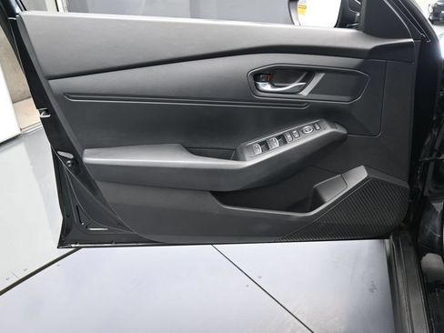 Used 2025 Honda Accord LX image 13