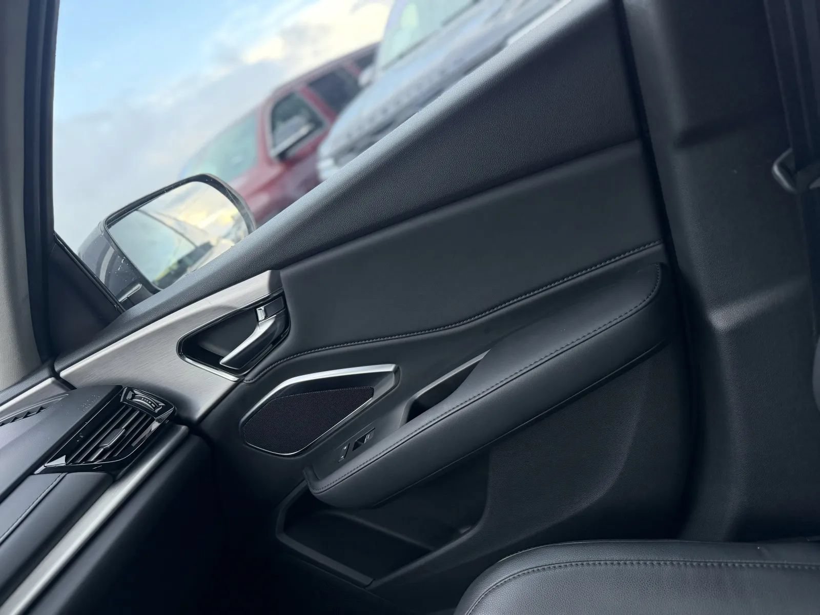 Used 2019 Acura RDX AWD image 38
