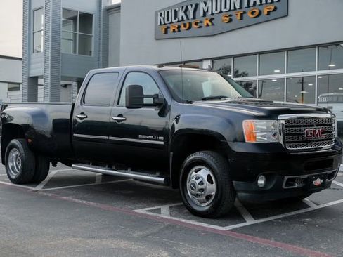 Used 2013 GMC Sierra 3500 Denali image 3