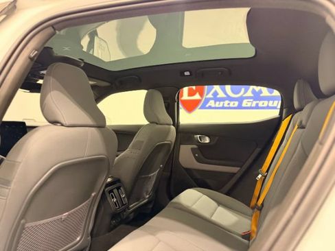 Used 2022 Polestar Polestar 2 w/ Performance Package AWD/4WD image 22