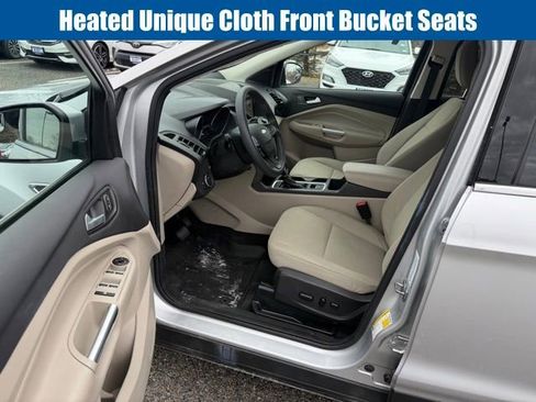 Used 2019 Ford Escape SE image 11