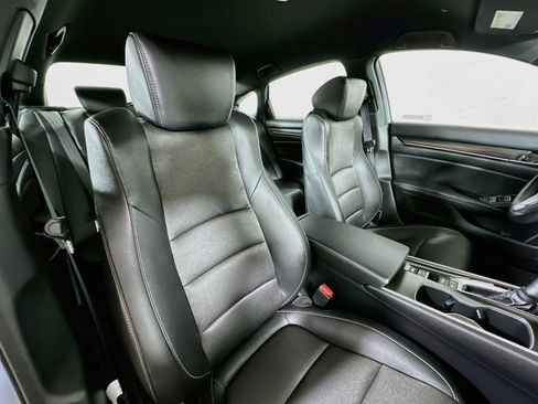 Used 2022 Honda Accord Sport image 25
