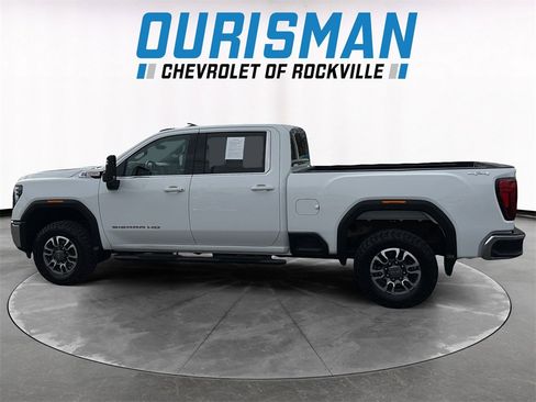 Used 2024 GMC Sierra 2500 SLE image 3