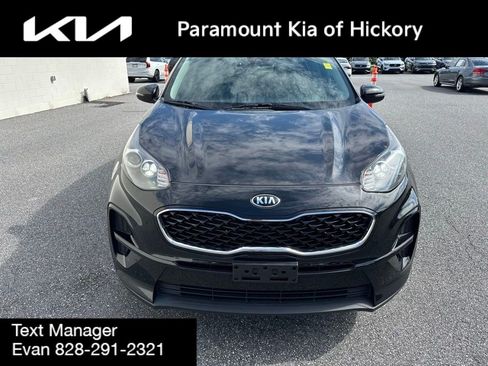 Used 2020 Kia Sportage LX w/ LX Popular Package FWD image 2